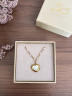Collana ciondolo madreperla