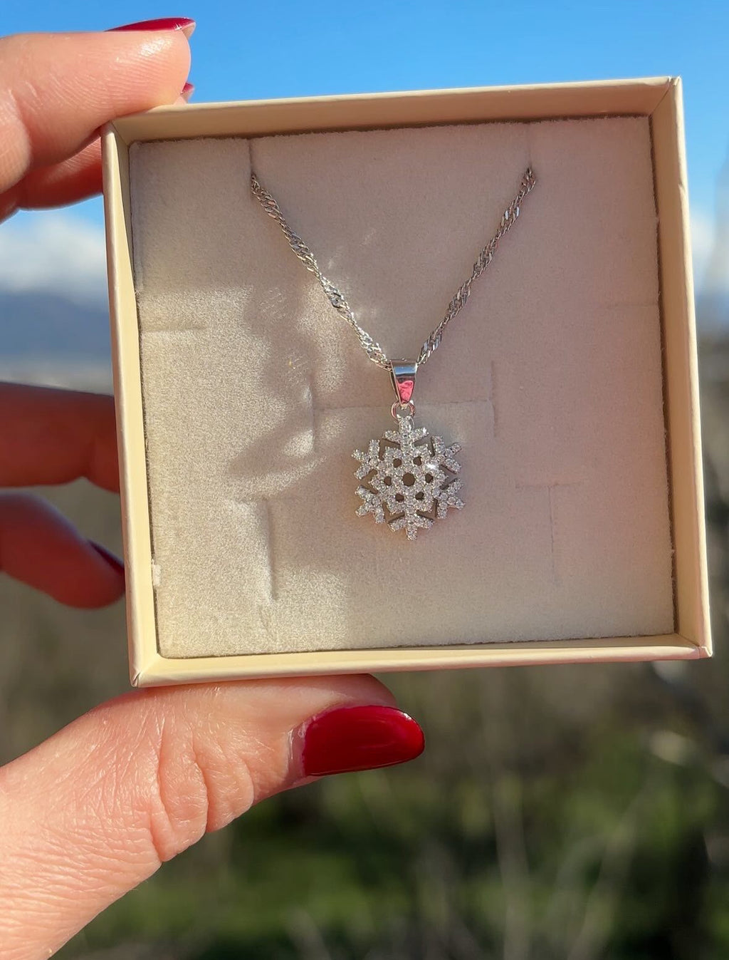 Collana fiocco di neve zirconato