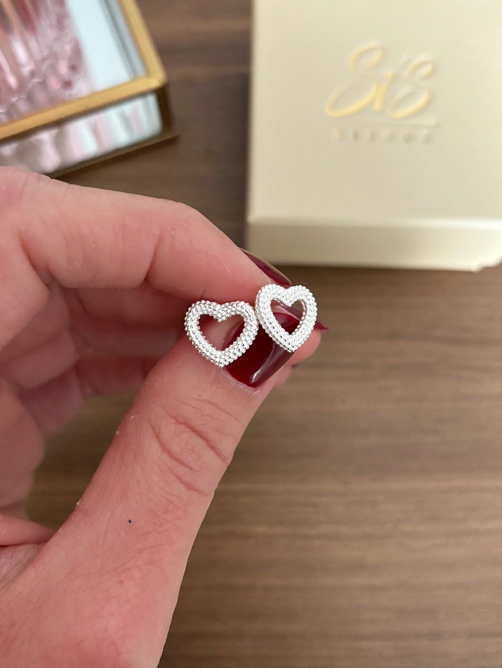 Orecchini a lobo cuore lavorato