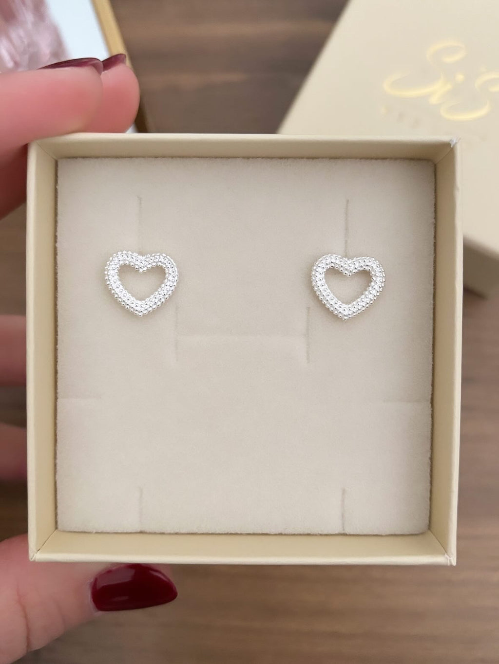 Orecchini a lobo cuore lavorato