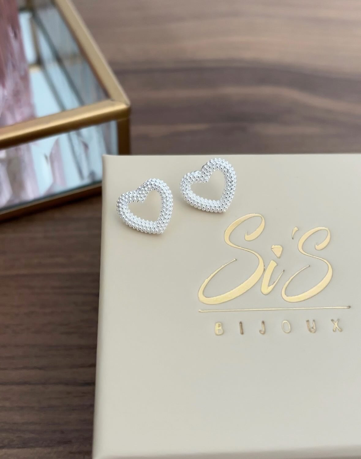 Orecchini a lobo cuore lavorato